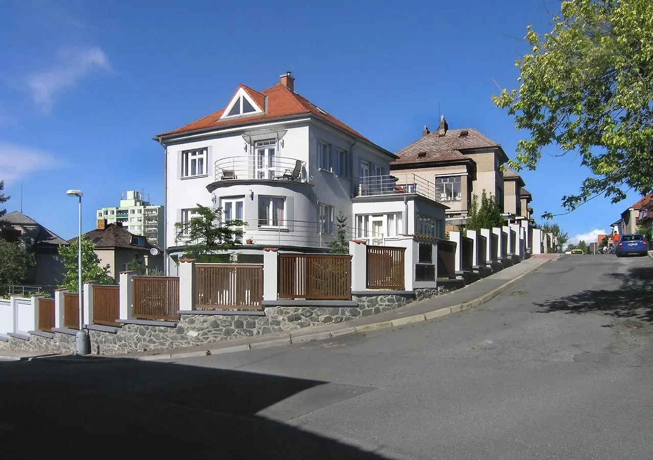 Retro Villa Prague 700Sqm Indoor-Pool, Sauna, Bbq, Table Soccer